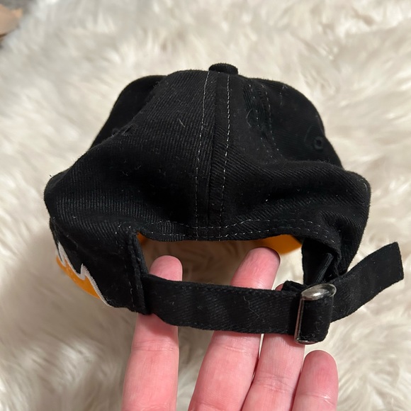 Case Hat - Picture 3 of 3